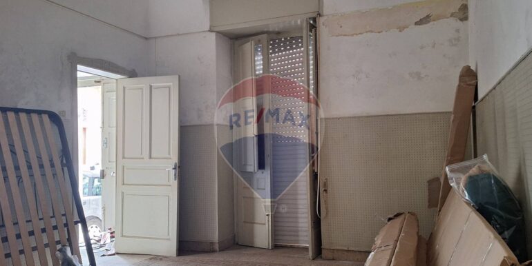 20251031100130-997393-3