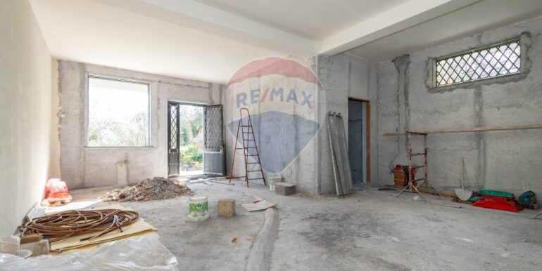 20251031120419-997476-13