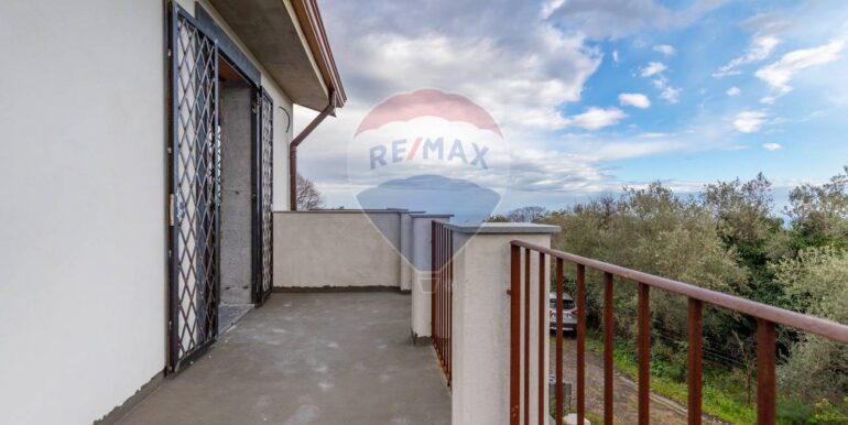 20251031120423-997476-45