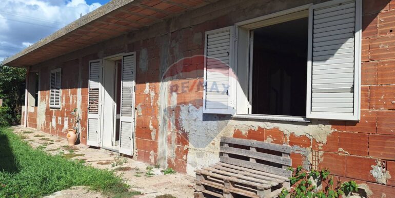 20251031121652-997457-3