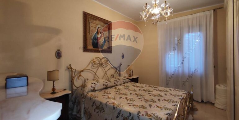 20251031174812-997609-14