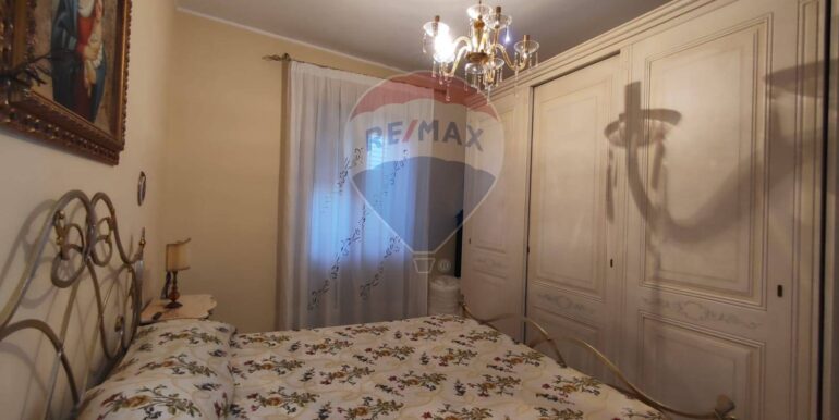 20251031174814-997609-15