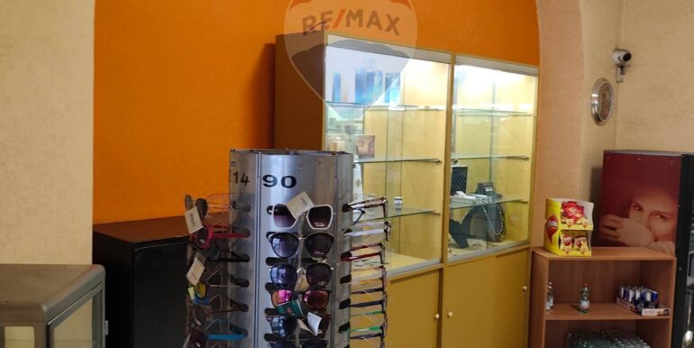 20251102193103-997709-5