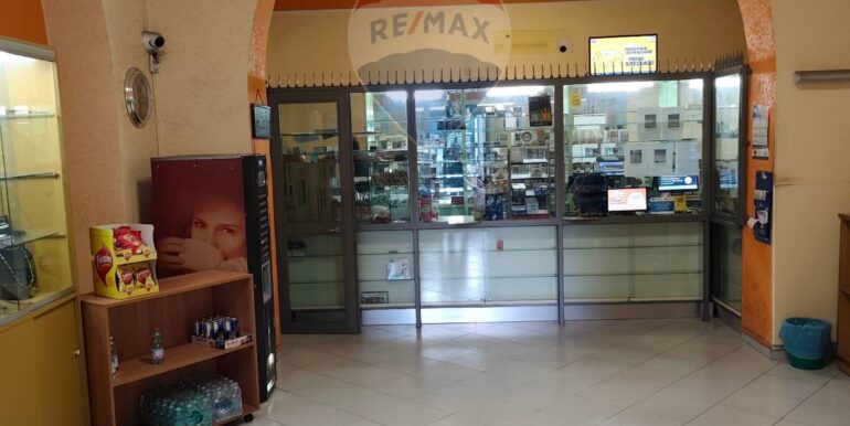 20251102193108-997709-6