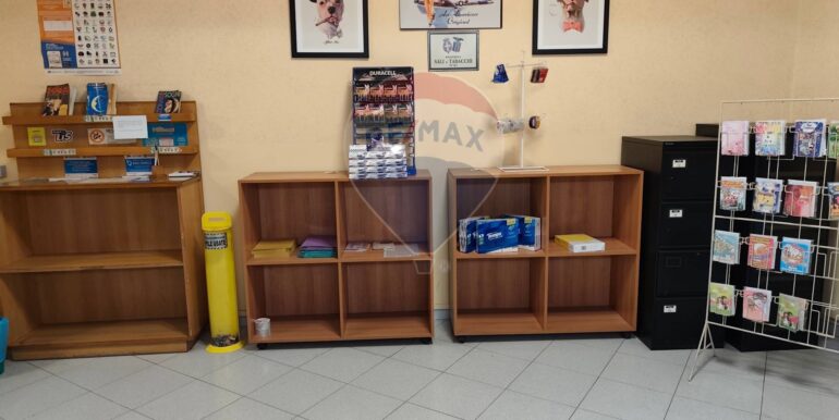 20251102193118-997709-8