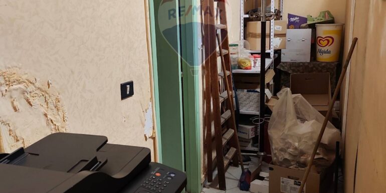 20251102193200-997709-16