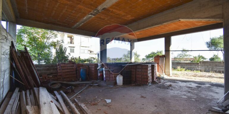 20251102193943-997710-10