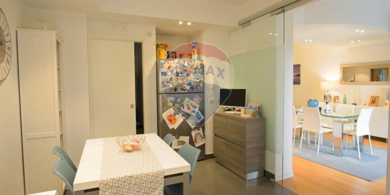 20251103120943-997794-6