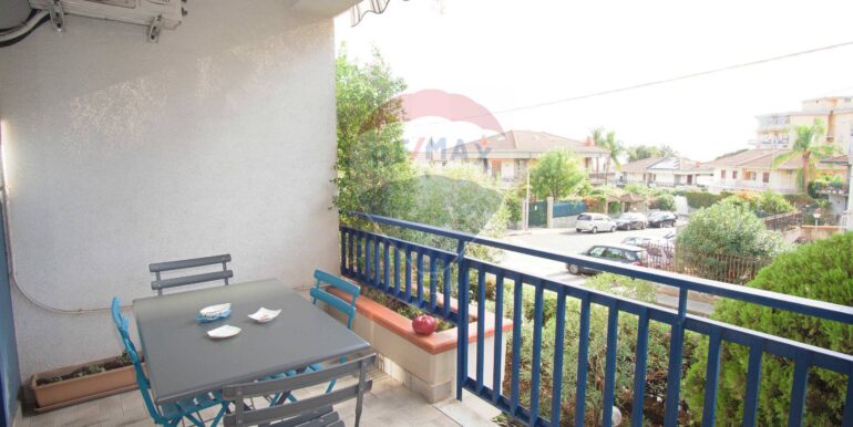 20251103120949-997794-8