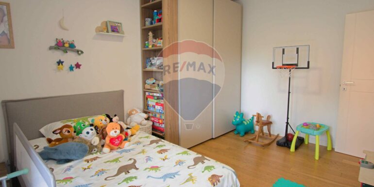 20251103120954-997794-10