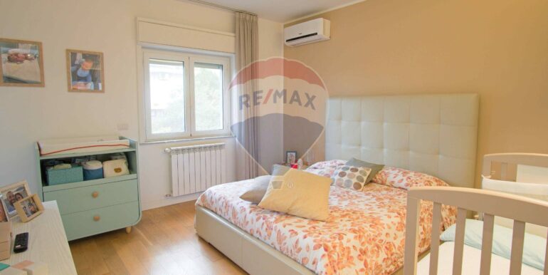 20251103121006-997794-14