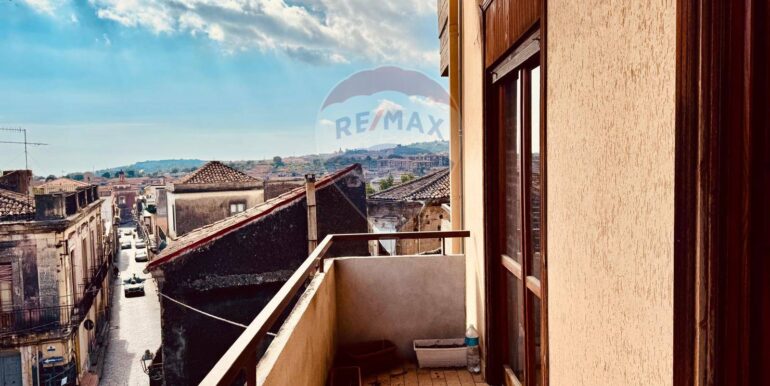 20251103122332-997798-5