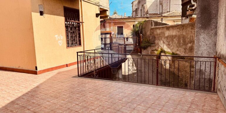 20251103122357-997798-16