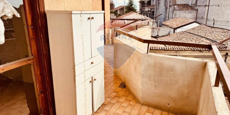 20251103122421-997798-25