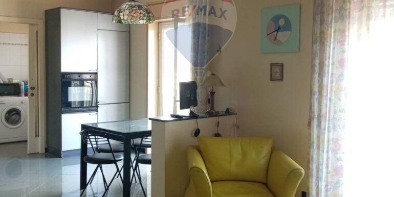 20251103174157-998262-4