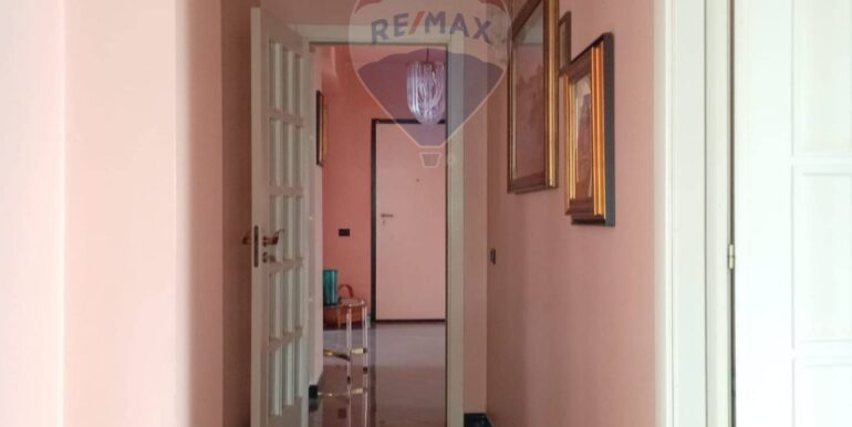 20251103174200-998262-5