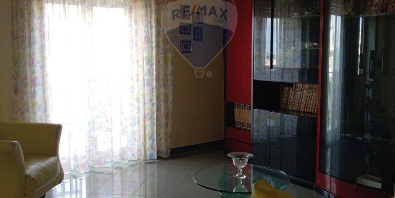 20251103174231-998262-17