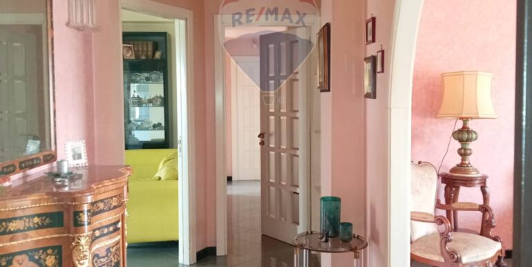 20251103174305-998262-30