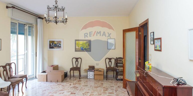 20251103183342-998277-12