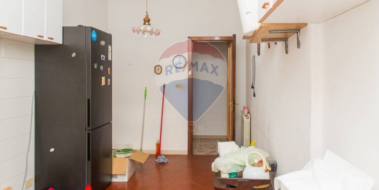 20251103183403-998277-19