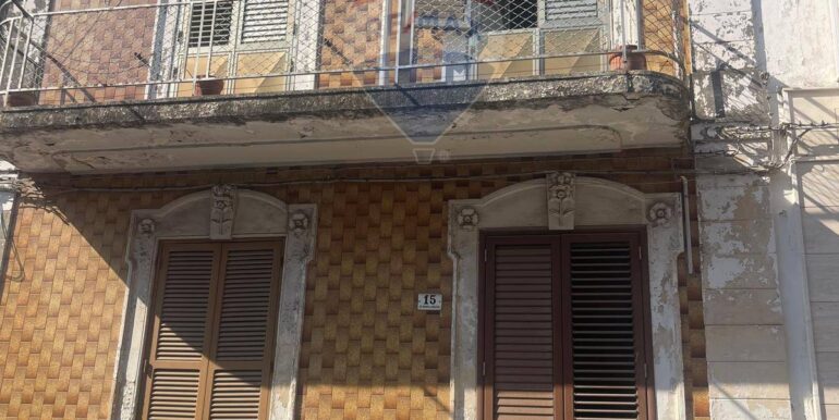 20251103215542-998314-1