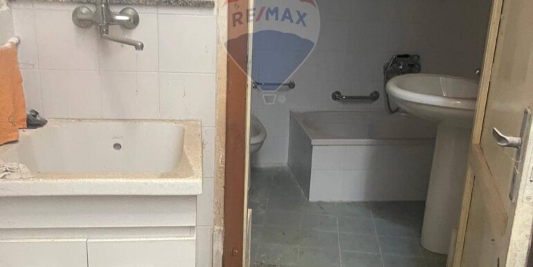 20251103220535-998314-6