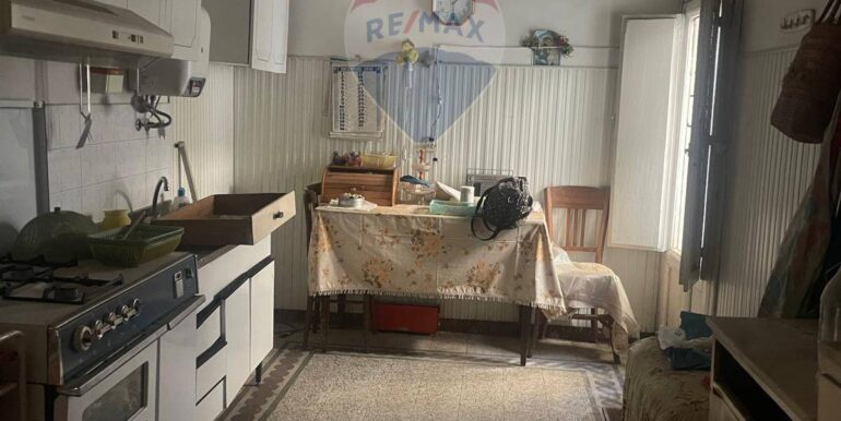 20251103220550-998314-14