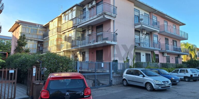 20251103234723-998325-4