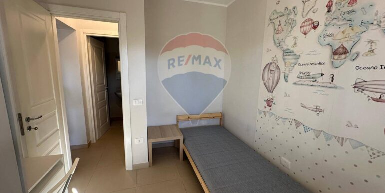 20251104115353-998409-15