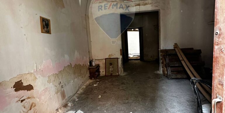 20251104173218-997502-10