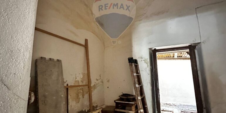 20251104173222-997502-11