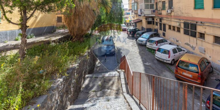 20251104173414-998521-2