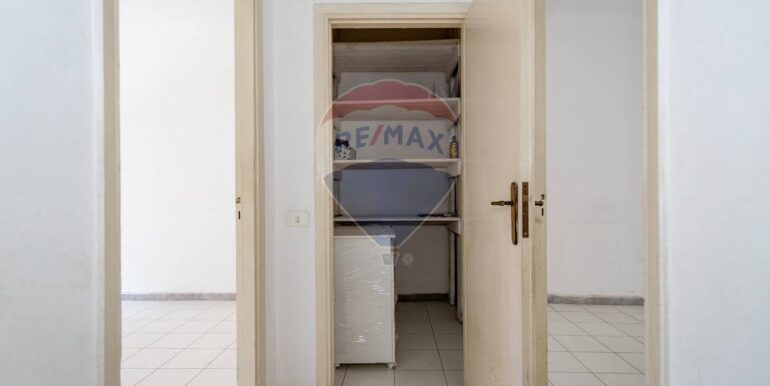 20251104173417-998521-22