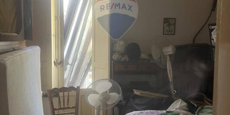 20251104180930-998329-17