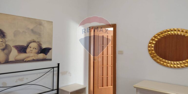 20251104181656-998539-4