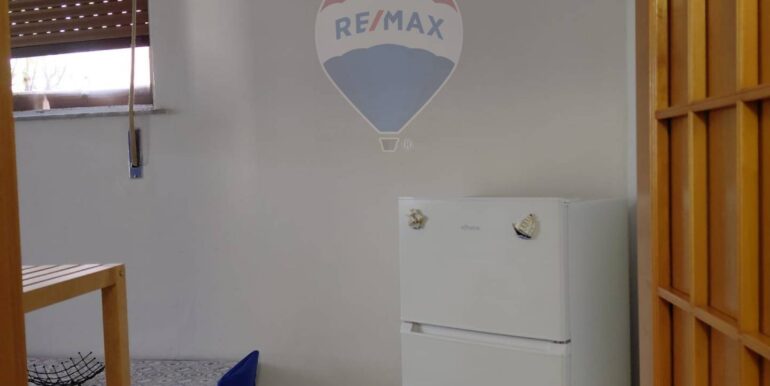 20251104181657-998539-12