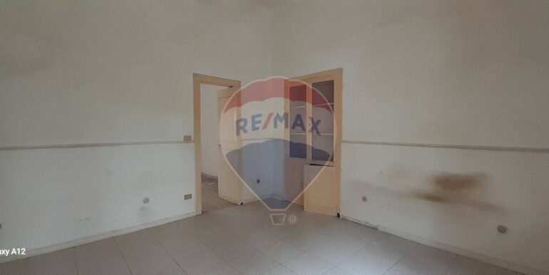 20251104185639-998477-1