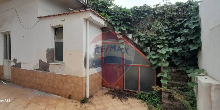 20251104185655-998477-11