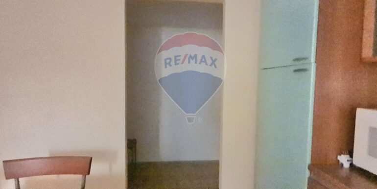 20251104191657-998515-6