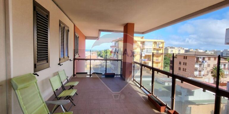 20251104224318-998809-5