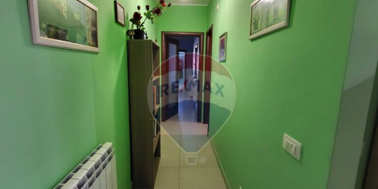 20251104224347-998809-20