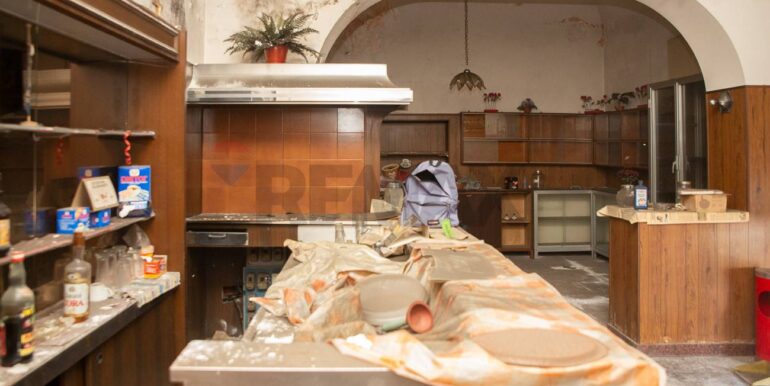 20251105120341-975634-9