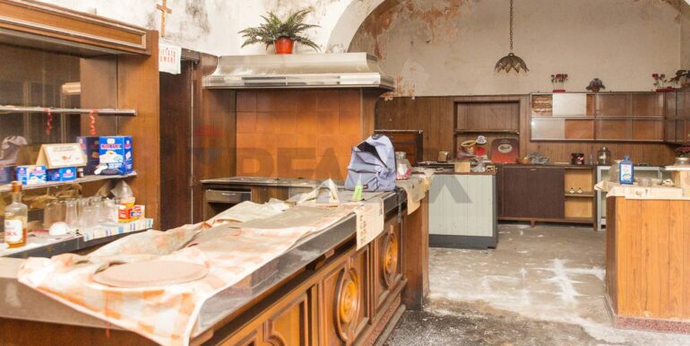 20251105120351-975634-11