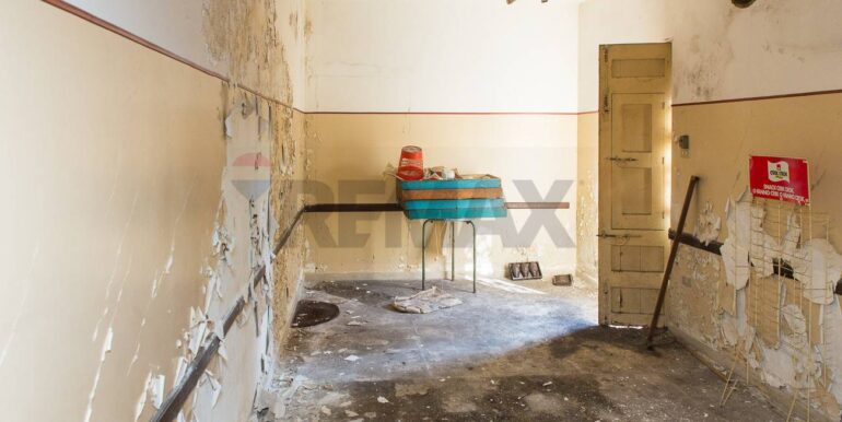 20251105120412-975634-17