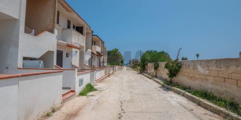 20251105142729-998952-19