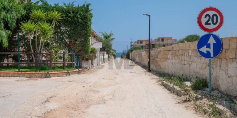 20251105142737-998952-20