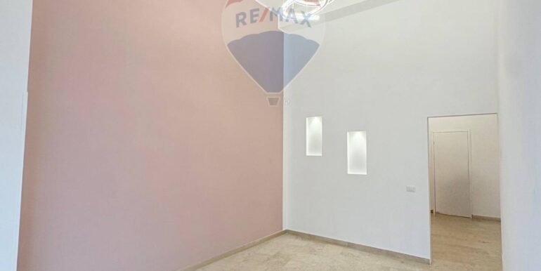 20251105180432-999086-9