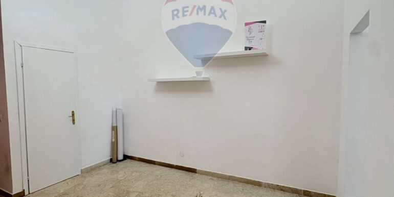 20251105180454-999086-17