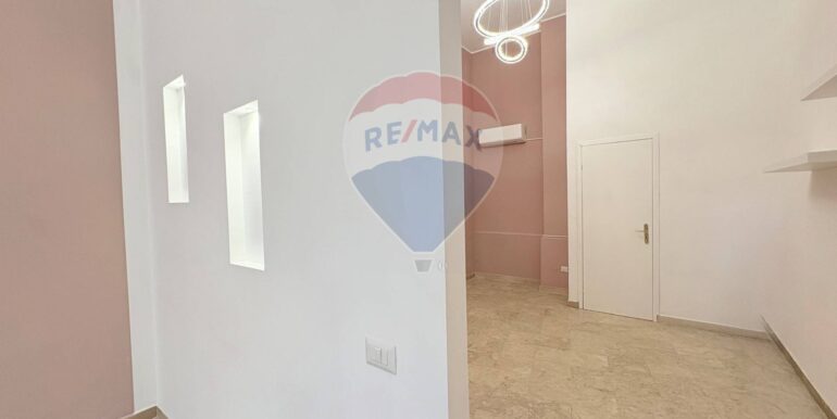 20251105180517-999086-25