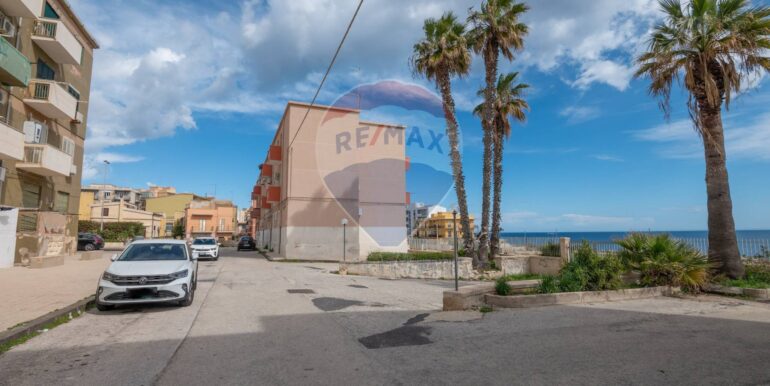 20251105183620-999108-12